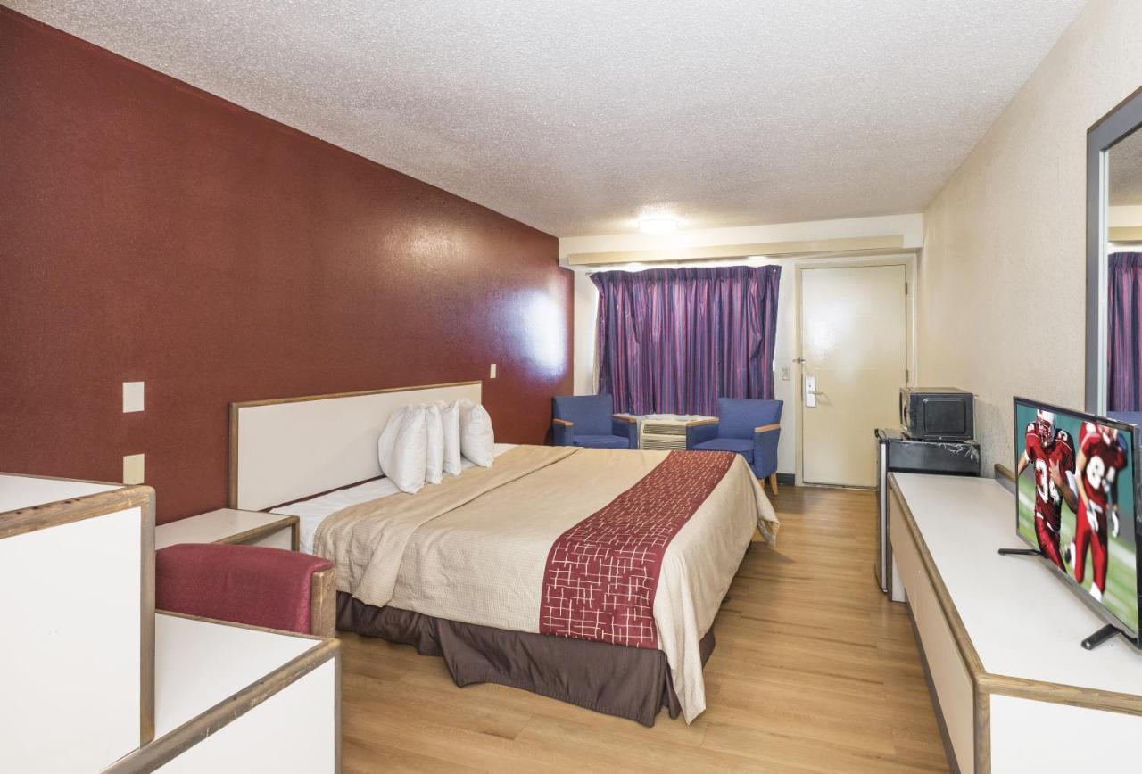 Red Roof Inn Atlanta-Norcross Exterior photo