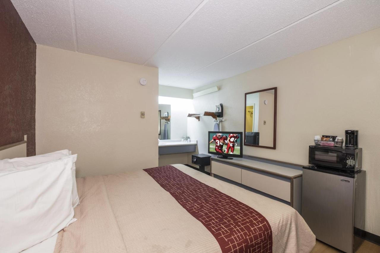 Red Roof Inn Atlanta-Norcross Exterior photo